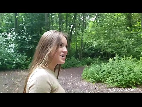 ❤️ Suxerinlle a Evelina que fodemos nun lugar público! Ela dixo que si. Entón fodiuna no cu e corme na súa boca. Entón ela cabreouse. Porno en % gl.123sex.ru % ❌️