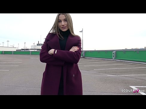 ❤️ O SCOUT ALEMÁN É UN SOÑO QUE TOCA STEELE, UN APARCAMENTO E SEXY POR DINERO Porno en % gl.123sex.ru % ❌️